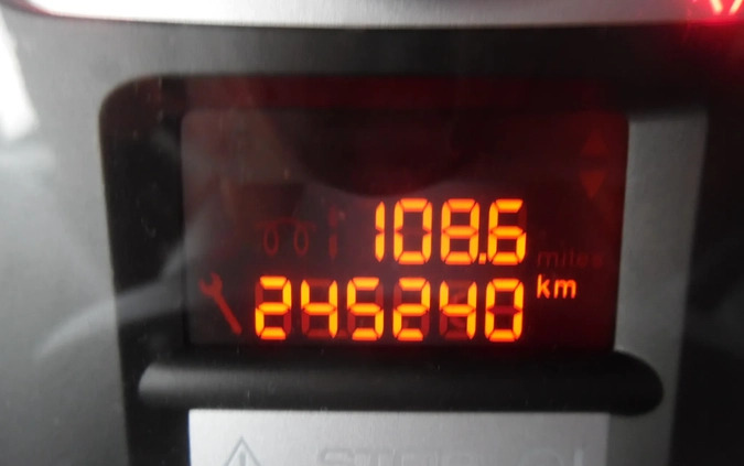 Peugeot Partner cena 7100 przebieg: 245200, rok produkcji 2011 z Skwierzyna małe 232